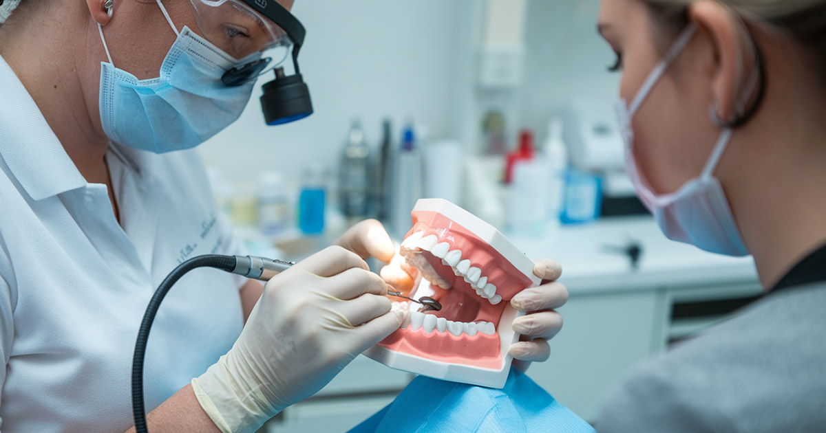 Diploma in Dental Technician & Hygiene(DDTH)